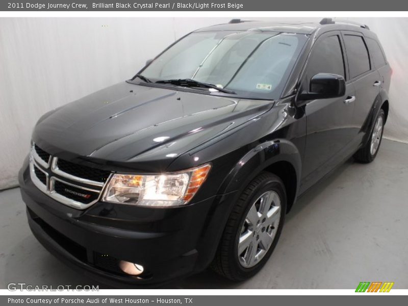 Brilliant Black Crystal Pearl / Black/Light Frost Beige 2011 Dodge Journey Crew
