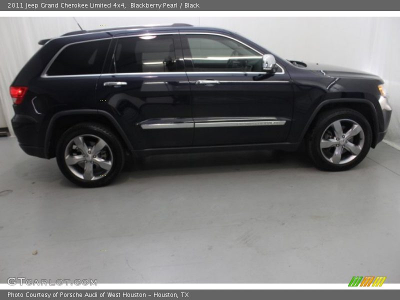 Blackberry Pearl / Black 2011 Jeep Grand Cherokee Limited 4x4