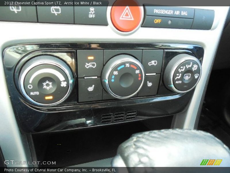 Arctic Ice White / Black 2013 Chevrolet Captiva Sport LTZ