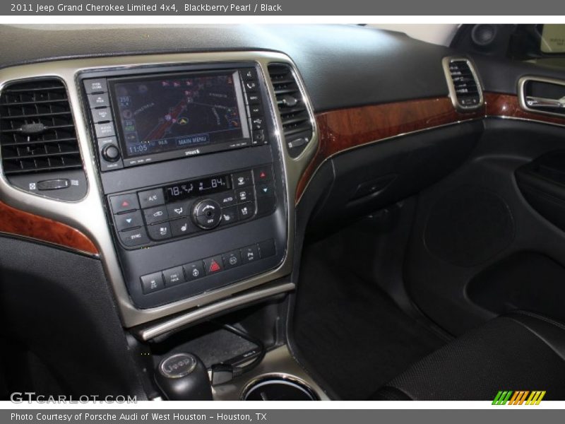 Blackberry Pearl / Black 2011 Jeep Grand Cherokee Limited 4x4