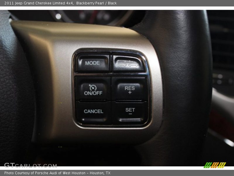 Blackberry Pearl / Black 2011 Jeep Grand Cherokee Limited 4x4