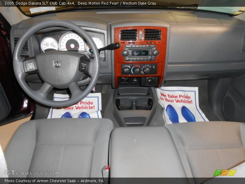 Deep Molten Red Pearl / Medium Slate Gray 2005 Dodge Dakota SLT Club Cab 4x4