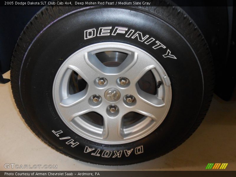 Deep Molten Red Pearl / Medium Slate Gray 2005 Dodge Dakota SLT Club Cab 4x4