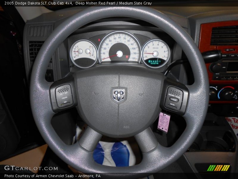 Deep Molten Red Pearl / Medium Slate Gray 2005 Dodge Dakota SLT Club Cab 4x4
