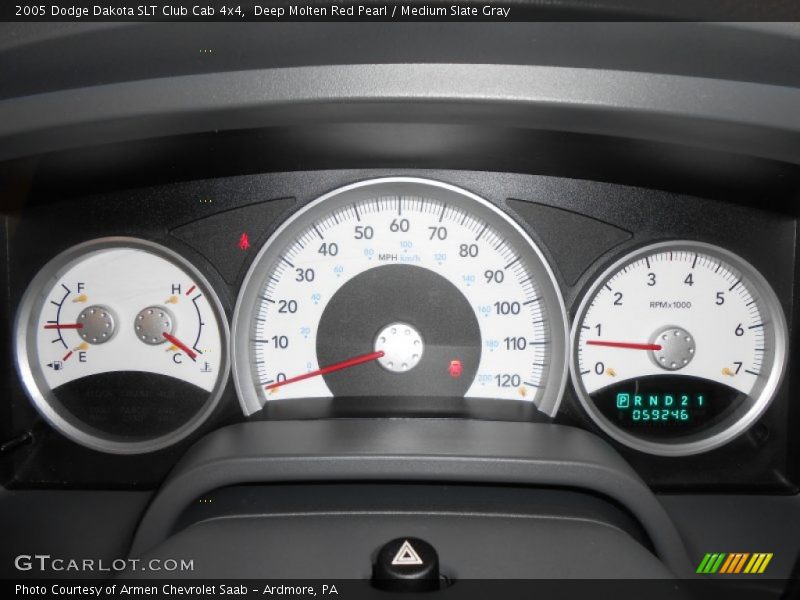 Deep Molten Red Pearl / Medium Slate Gray 2005 Dodge Dakota SLT Club Cab 4x4