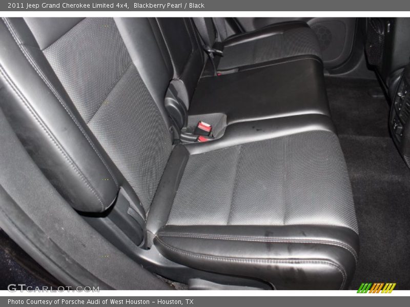 Blackberry Pearl / Black 2011 Jeep Grand Cherokee Limited 4x4