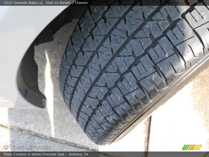 Silver Ice Metallic / Titanium 2012 Chevrolet Malibu LS