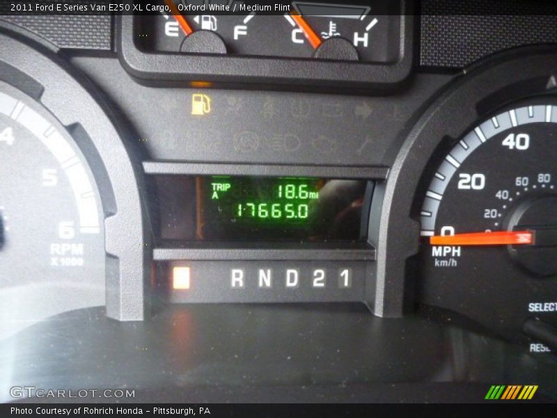 Oxford White / Medium Flint 2011 Ford E Series Van E250 XL Cargo