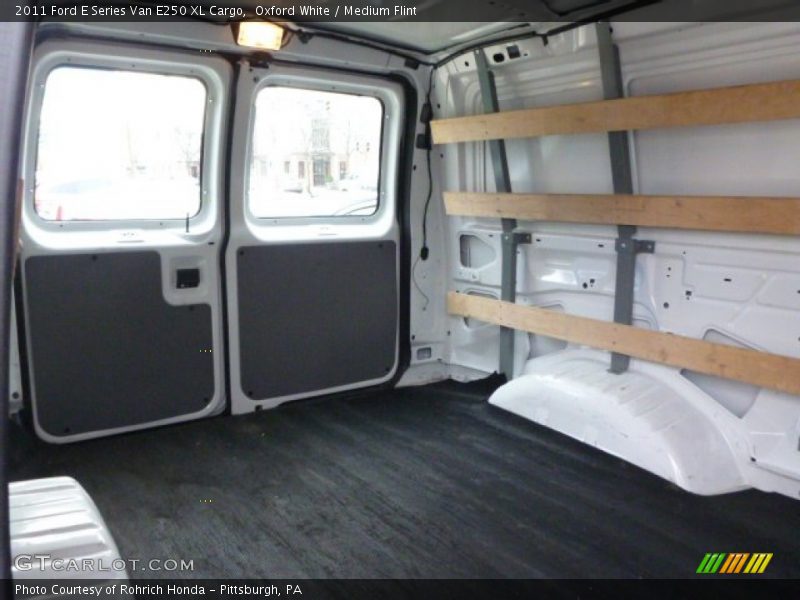 Oxford White / Medium Flint 2011 Ford E Series Van E250 XL Cargo