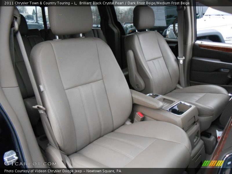 Brilliant Black Crystal Pearl / Dark Frost Beige/Medium Frost Beige 2011 Chrysler Town & Country Touring - L