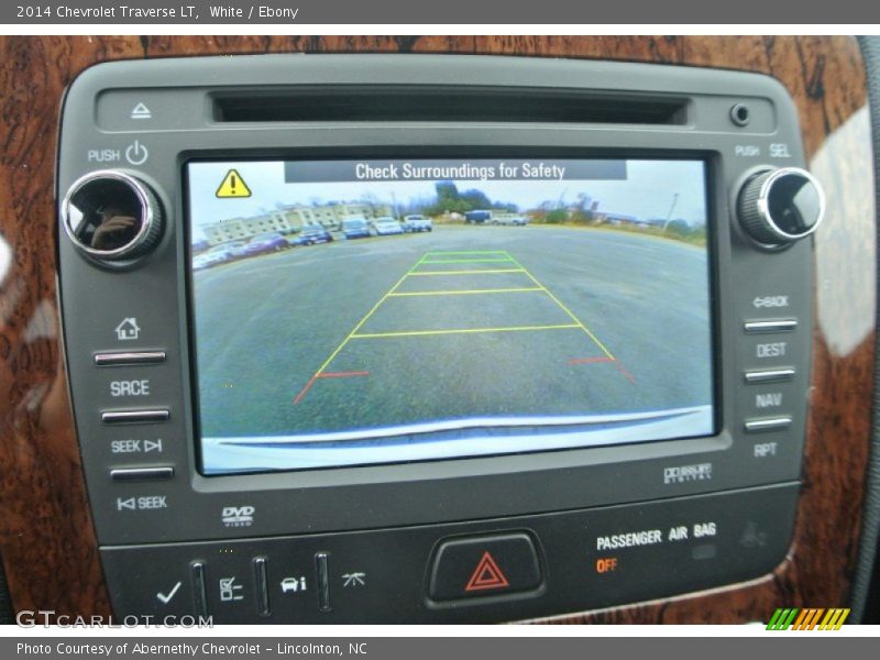 White / Ebony 2014 Chevrolet Traverse LT