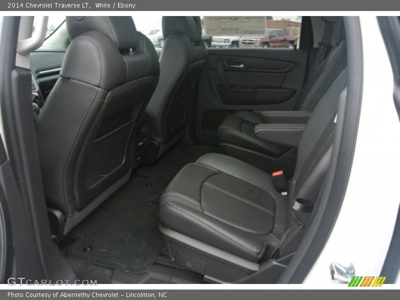 White / Ebony 2014 Chevrolet Traverse LT