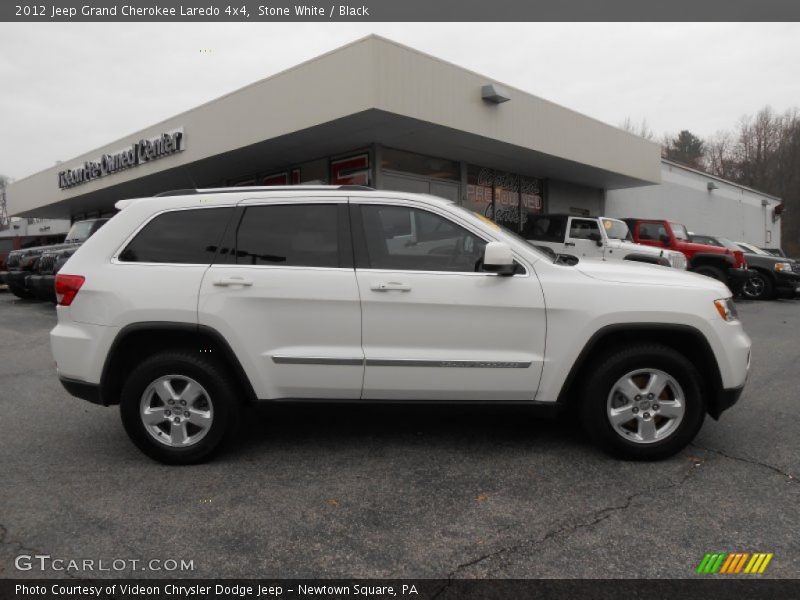 Stone White / Black 2012 Jeep Grand Cherokee Laredo 4x4