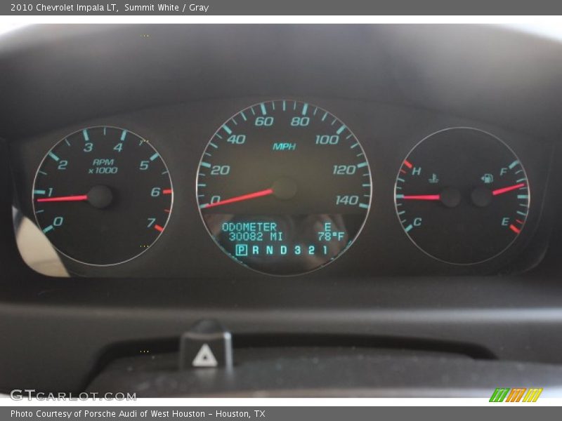 Summit White / Gray 2010 Chevrolet Impala LT
