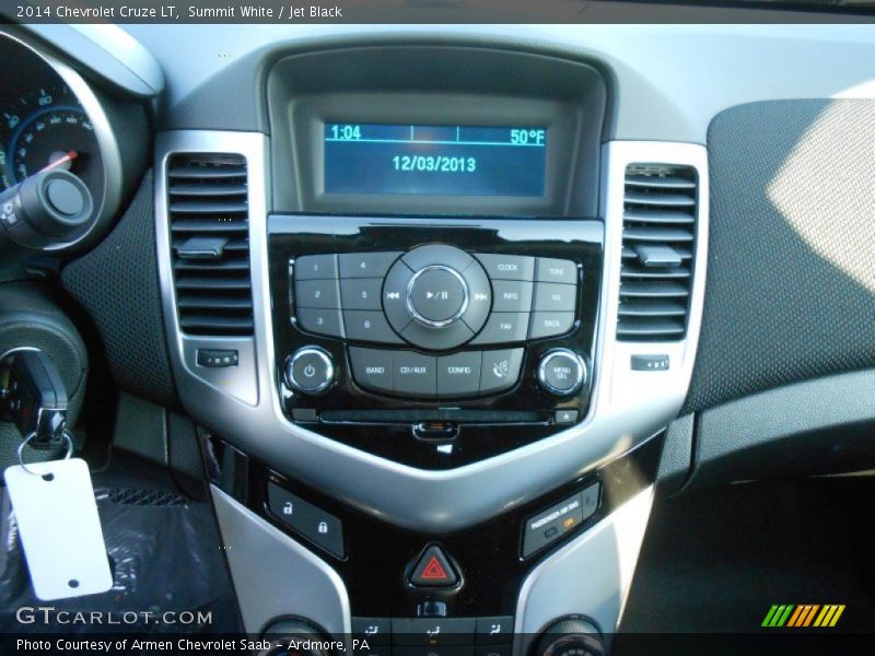 Summit White / Jet Black 2014 Chevrolet Cruze LT