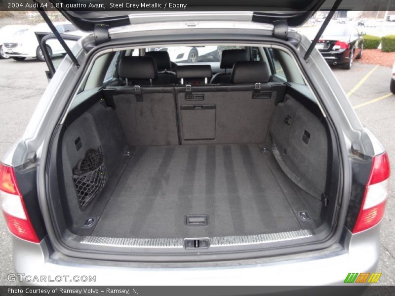  2004 A4 1.8T quattro Avant Trunk