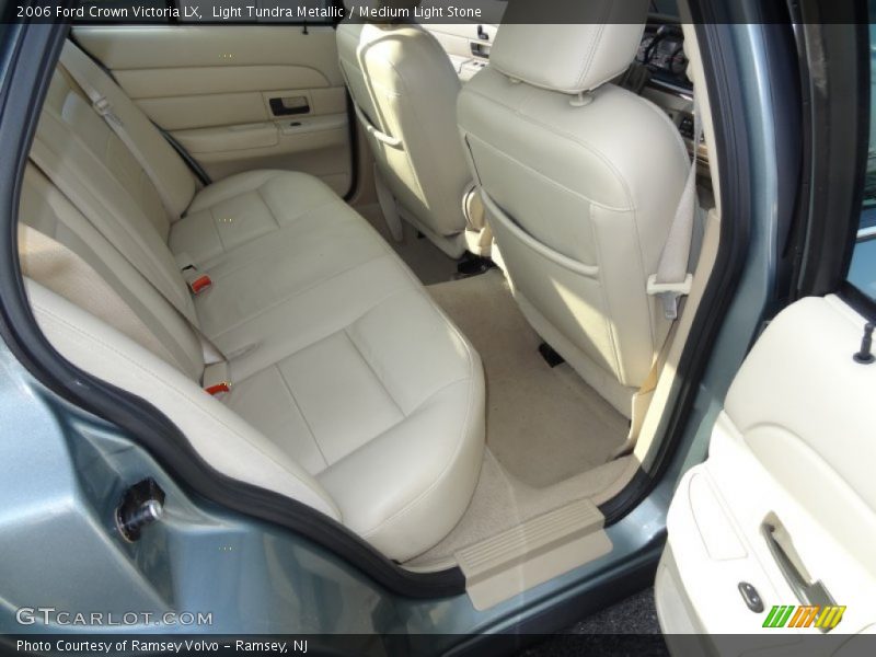 Light Tundra Metallic / Medium Light Stone 2006 Ford Crown Victoria LX