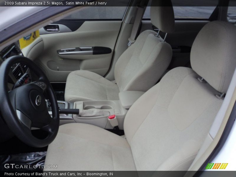 Satin White Pearl / Ivory 2009 Subaru Impreza 2.5i Wagon
