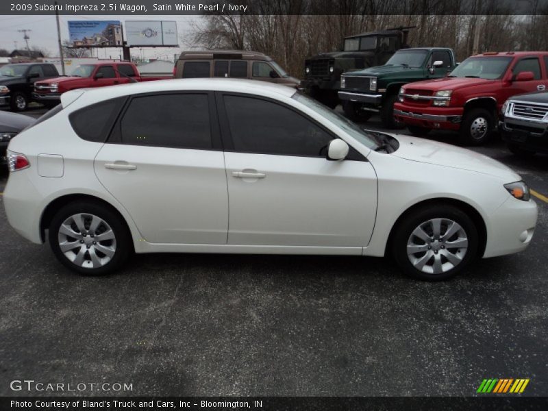 Satin White Pearl / Ivory 2009 Subaru Impreza 2.5i Wagon