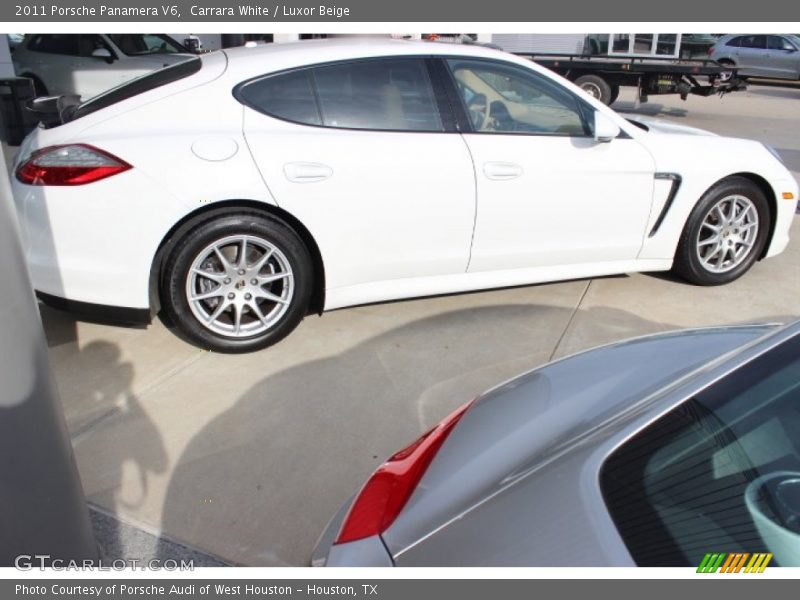 Carrara White / Luxor Beige 2011 Porsche Panamera V6