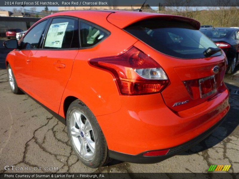 Race Red / Charcoal Black 2014 Ford Focus SE Hatchback