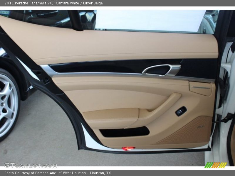 Carrara White / Luxor Beige 2011 Porsche Panamera V6