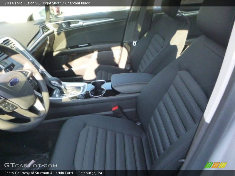 Ingot Silver / Charcoal Black 2014 Ford Fusion SE