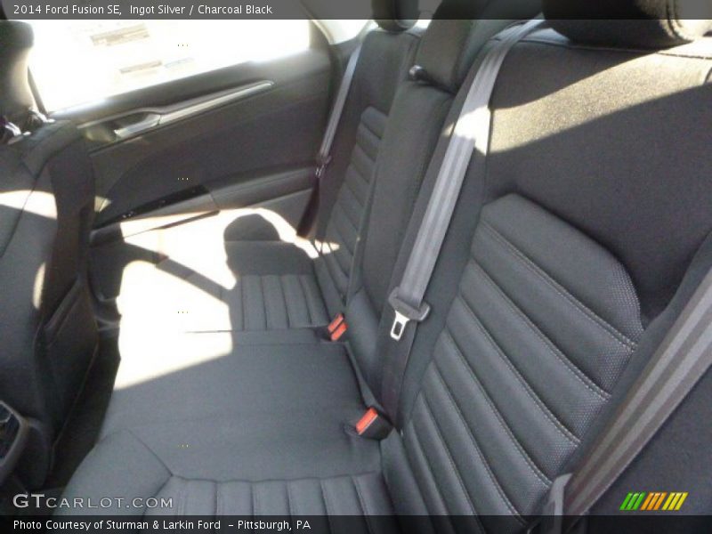 Ingot Silver / Charcoal Black 2014 Ford Fusion SE
