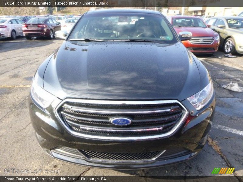 Tuxedo Black / Charcoal Black 2014 Ford Taurus Limited
