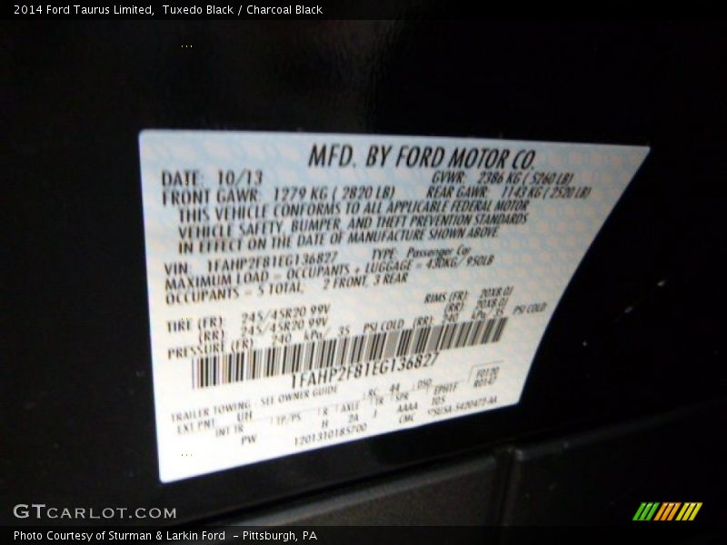 Tuxedo Black / Charcoal Black 2014 Ford Taurus Limited