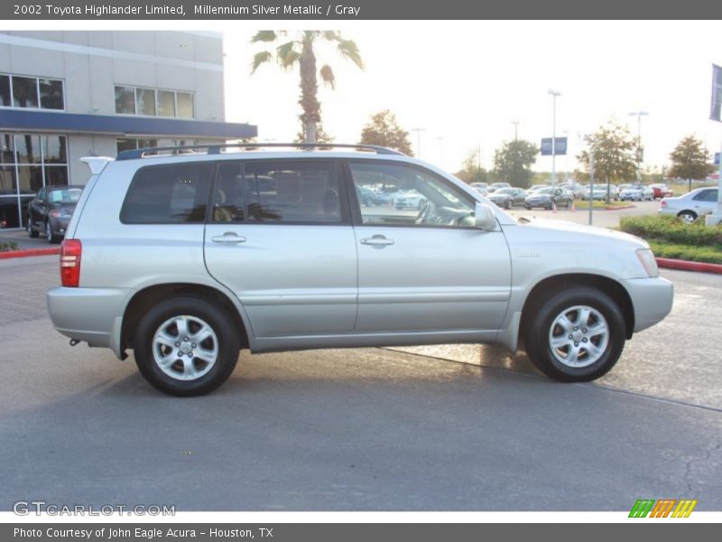 Millennium Silver Metallic / Gray 2002 Toyota Highlander Limited