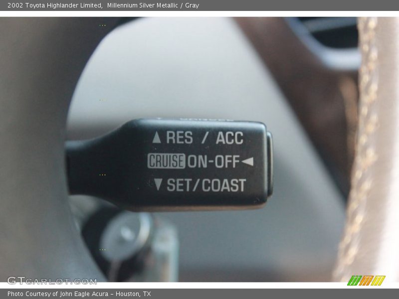 Millennium Silver Metallic / Gray 2002 Toyota Highlander Limited