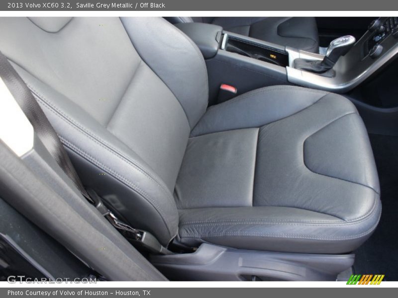 Saville Grey Metallic / Off Black 2013 Volvo XC60 3.2