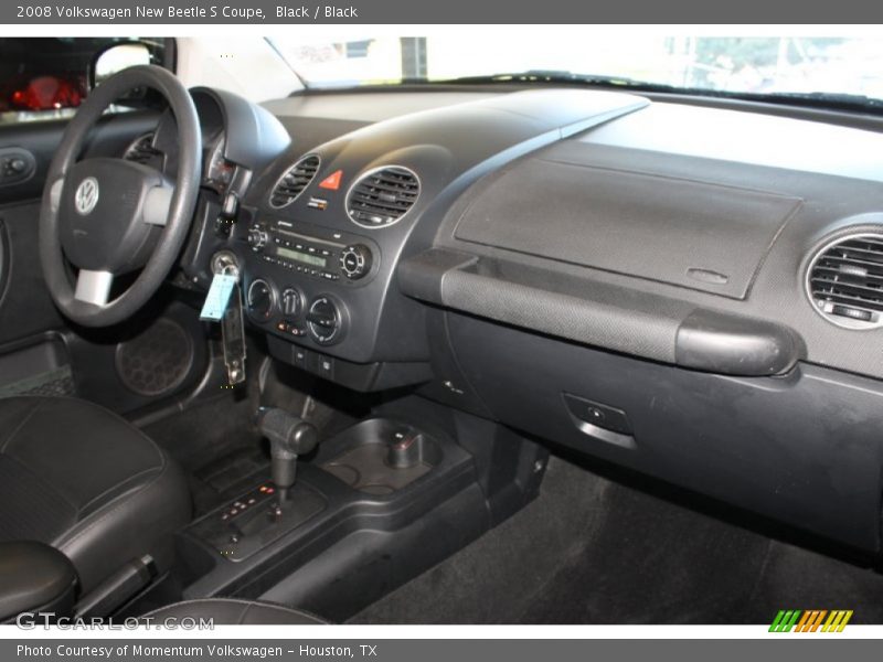 Black / Black 2008 Volkswagen New Beetle S Coupe