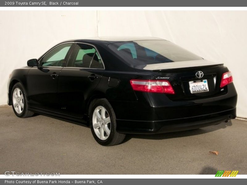 Black / Charcoal 2009 Toyota Camry SE