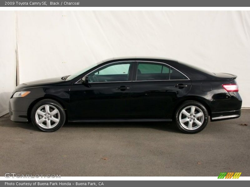 Black / Charcoal 2009 Toyota Camry SE