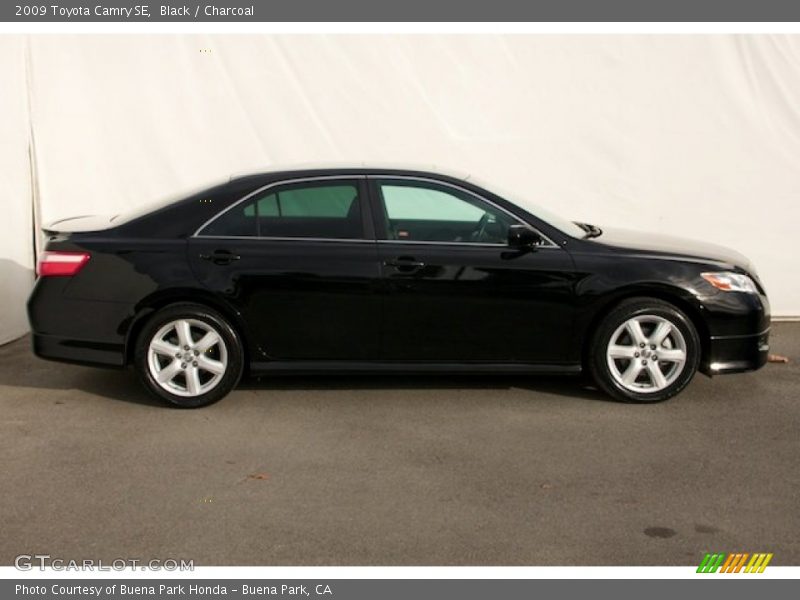Black / Charcoal 2009 Toyota Camry SE
