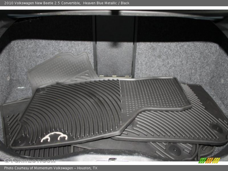 Heaven Blue Metallic / Black 2010 Volkswagen New Beetle 2.5 Convertible