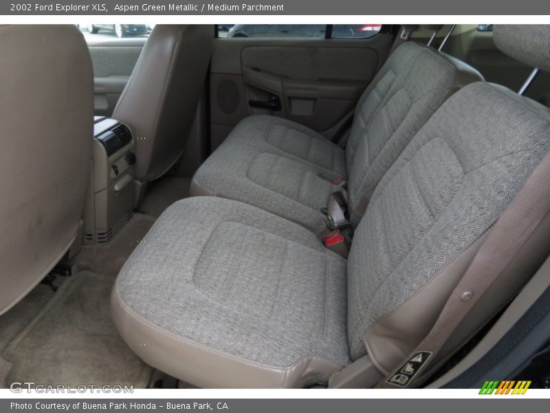 Aspen Green Metallic / Medium Parchment 2002 Ford Explorer XLS