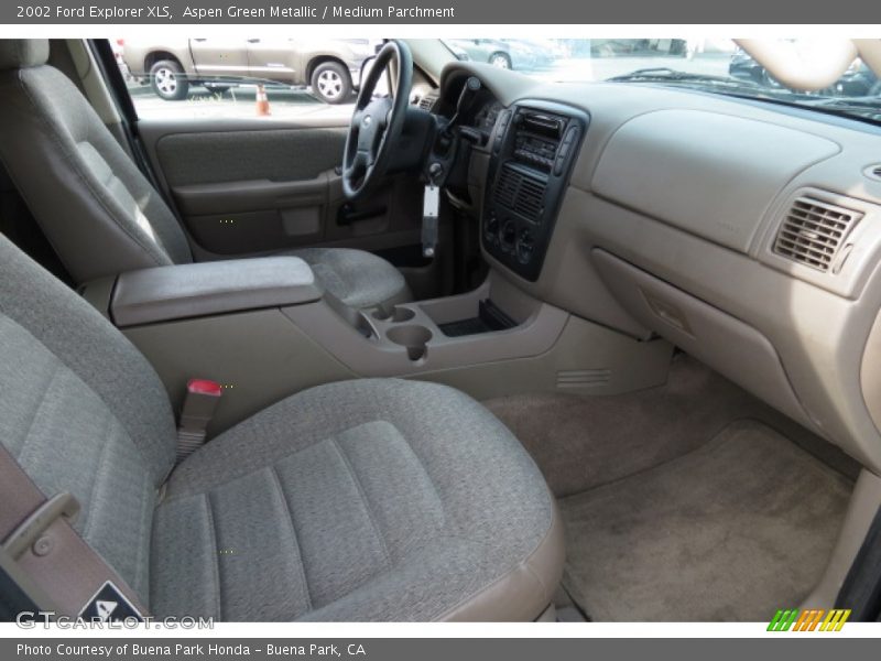 Aspen Green Metallic / Medium Parchment 2002 Ford Explorer XLS