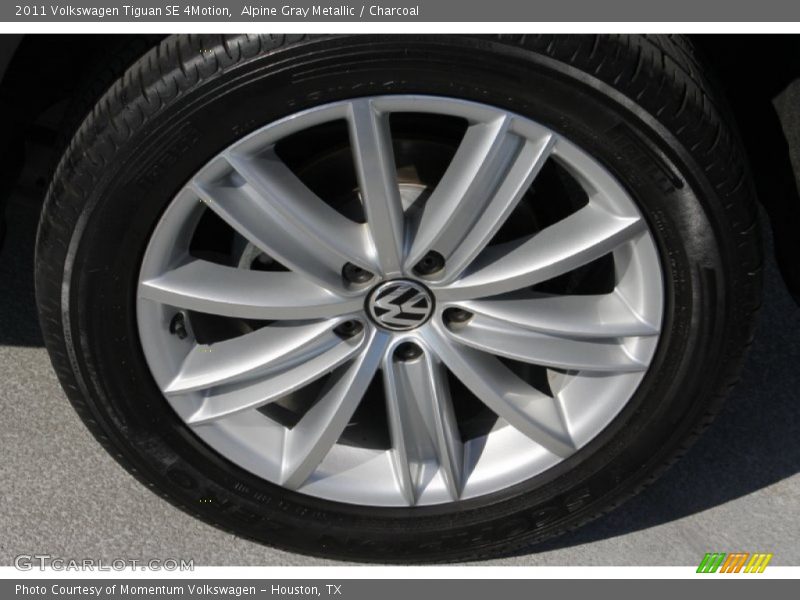 Alpine Gray Metallic / Charcoal 2011 Volkswagen Tiguan SE 4Motion