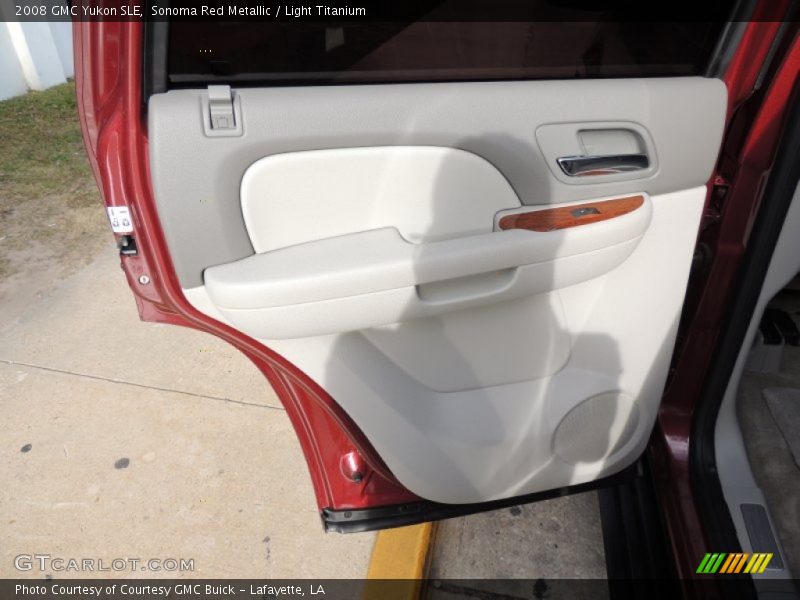 Sonoma Red Metallic / Light Titanium 2008 GMC Yukon SLE