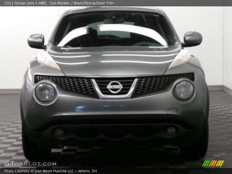 Gun Metallic / Black/Red w/Silver Trim 2011 Nissan Juke S AWD