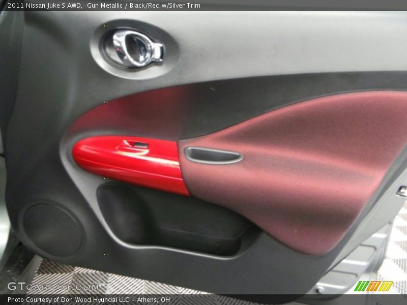 Gun Metallic / Black/Red w/Silver Trim 2011 Nissan Juke S AWD