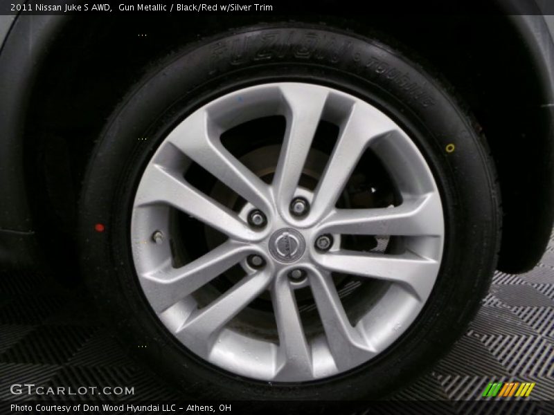 Gun Metallic / Black/Red w/Silver Trim 2011 Nissan Juke S AWD