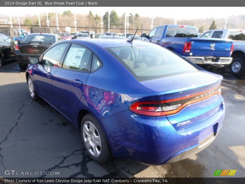Blue Streak Pearl Coat / Black 2014 Dodge Dart SE