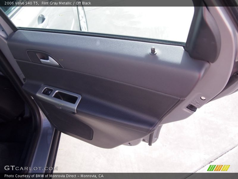 Flint Gray Metallic / Off Black 2006 Volvo S40 T5