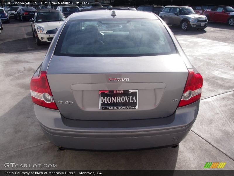 Flint Gray Metallic / Off Black 2006 Volvo S40 T5