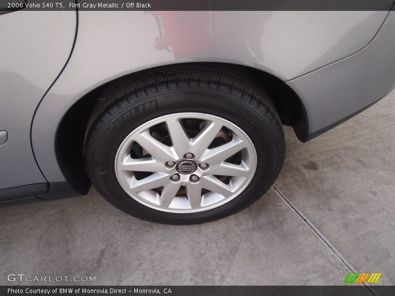 Flint Gray Metallic / Off Black 2006 Volvo S40 T5