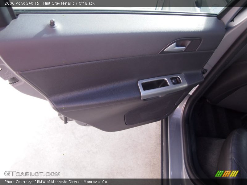 Flint Gray Metallic / Off Black 2006 Volvo S40 T5
